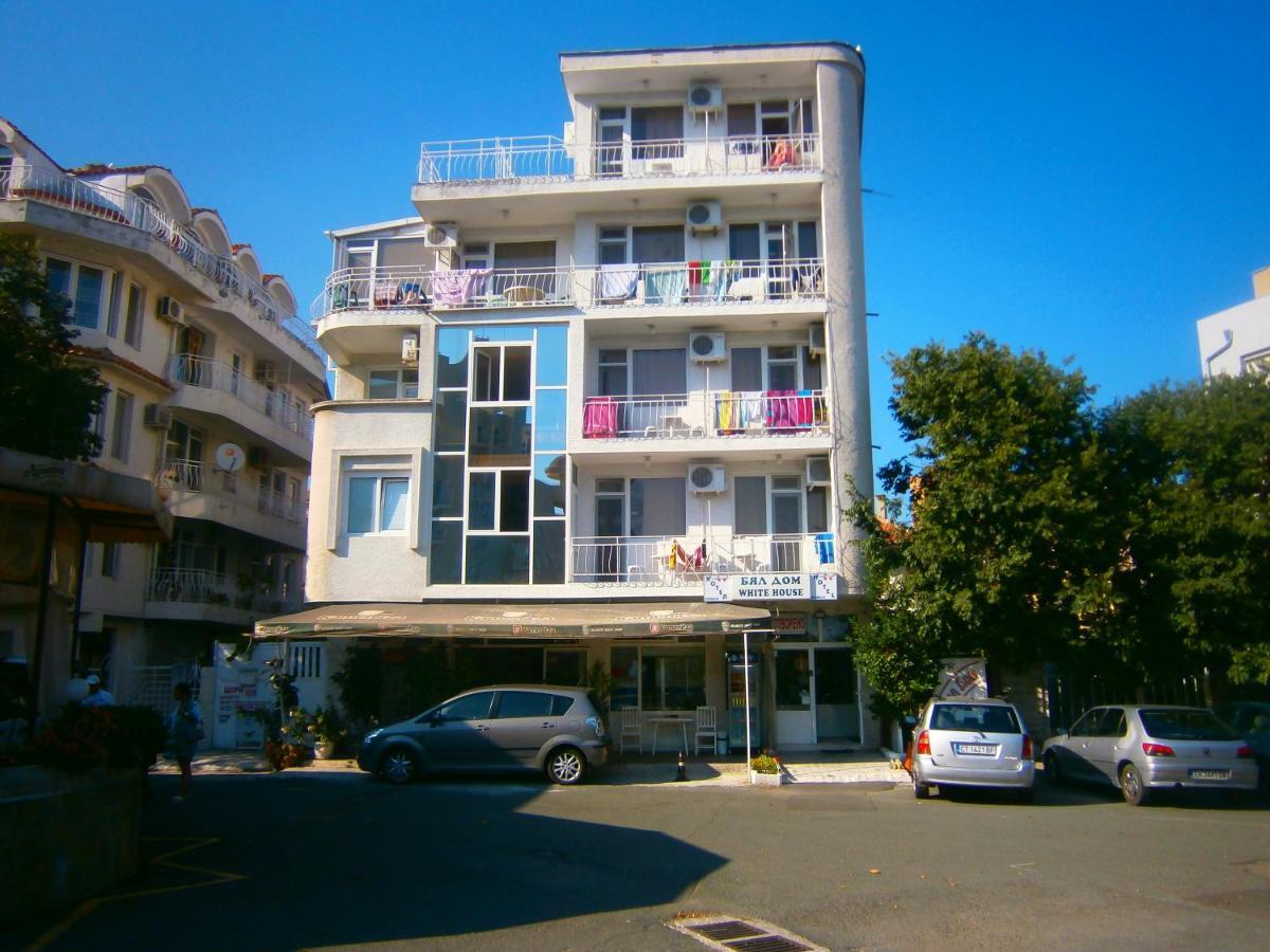 Family Hotel White House Pomorie Exterior photo